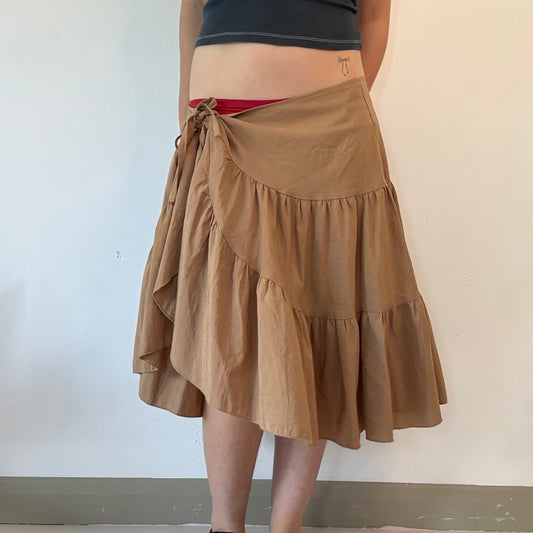 Brown pleated flowy tiered midi skirt