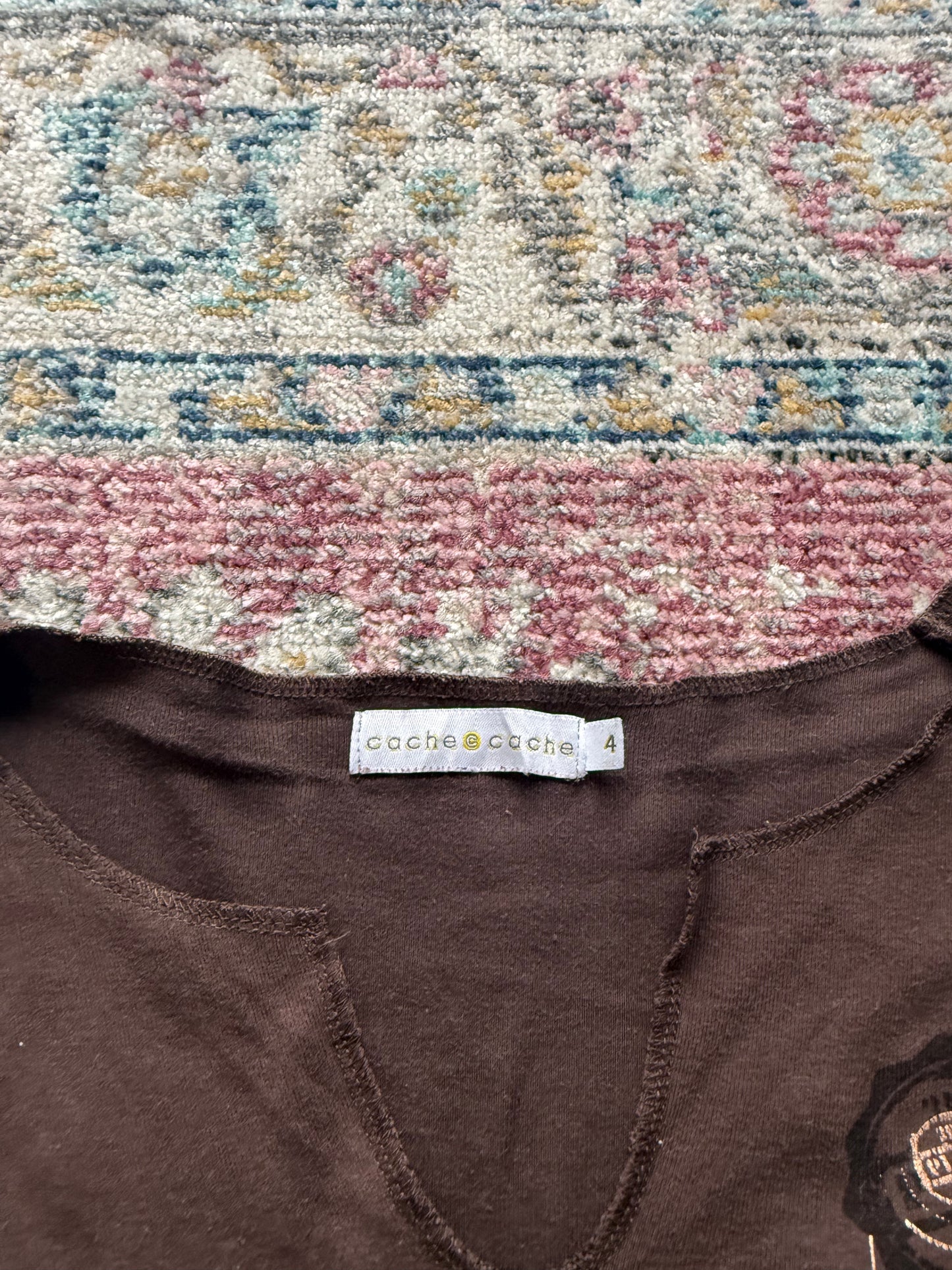 Vintage cache cache brown graphic long sleeve top