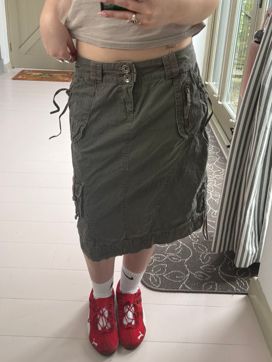 Espirit Low rise khaki brown utility cargo style midi skirt