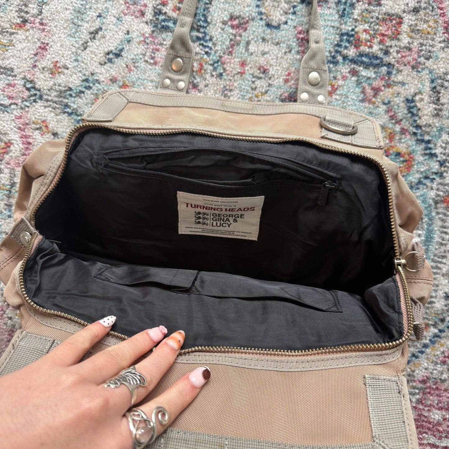 GGl beige shoulder bag with silver details