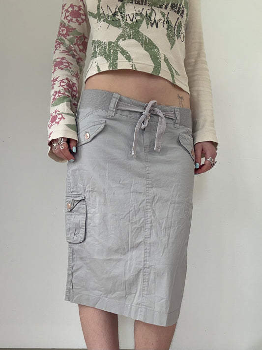 Vintage low rise grey cargo style midi skirt