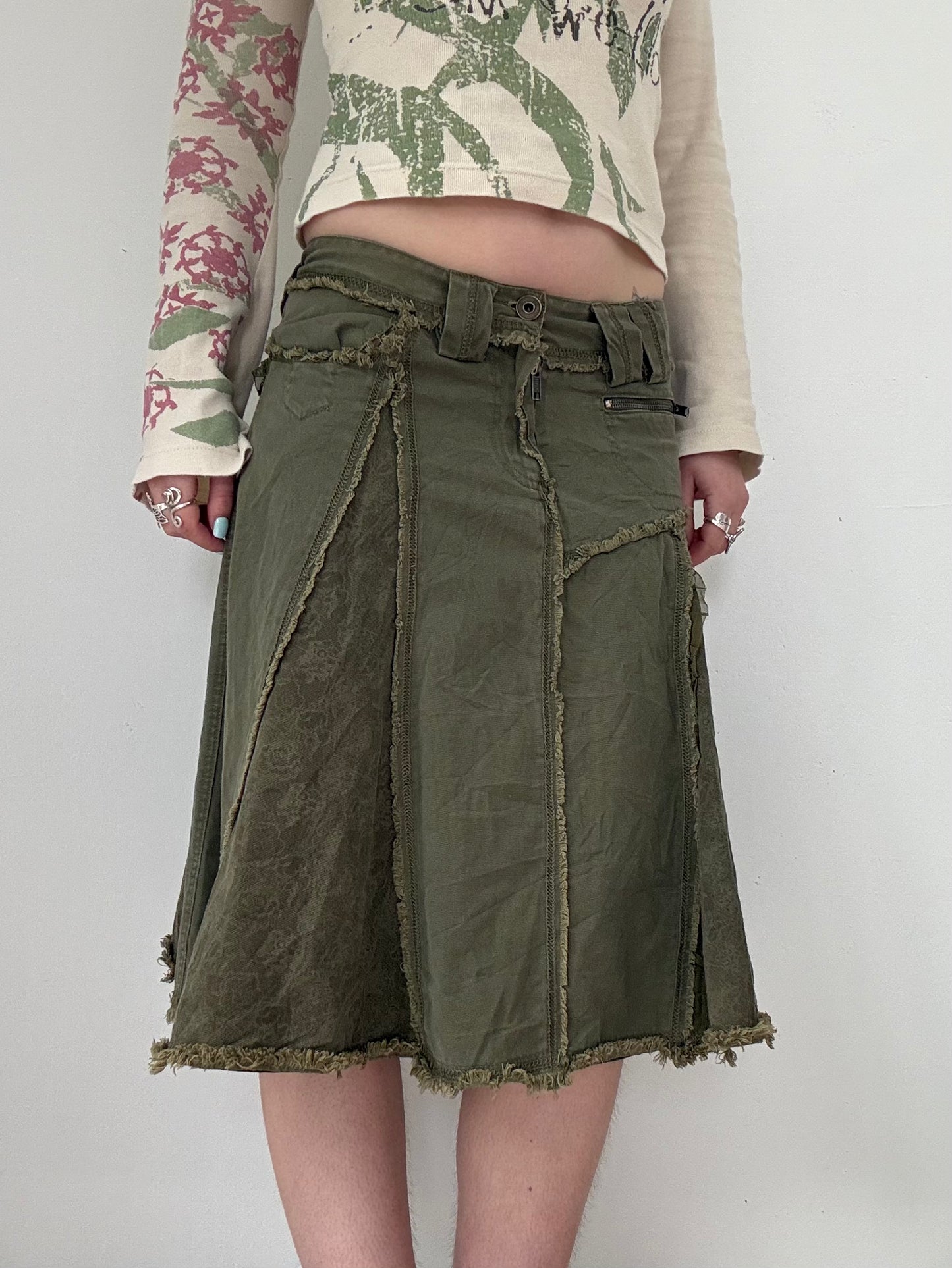 Vintage low rise khaki pleated midi skirt
