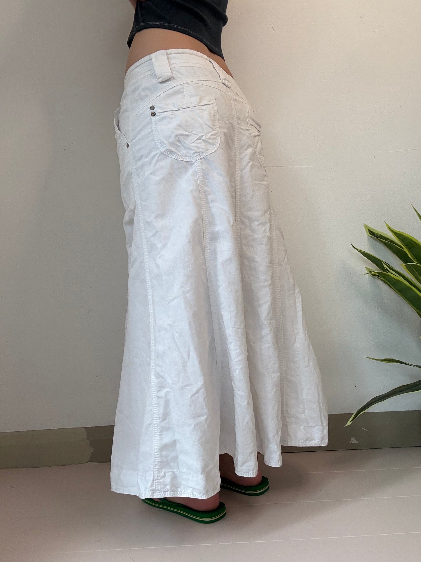 vintage white low rise cargo flowy maxi skirt