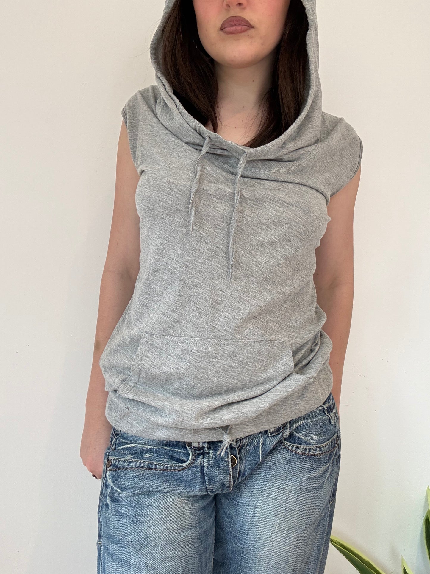 Bench grey hooded short sleeve top
