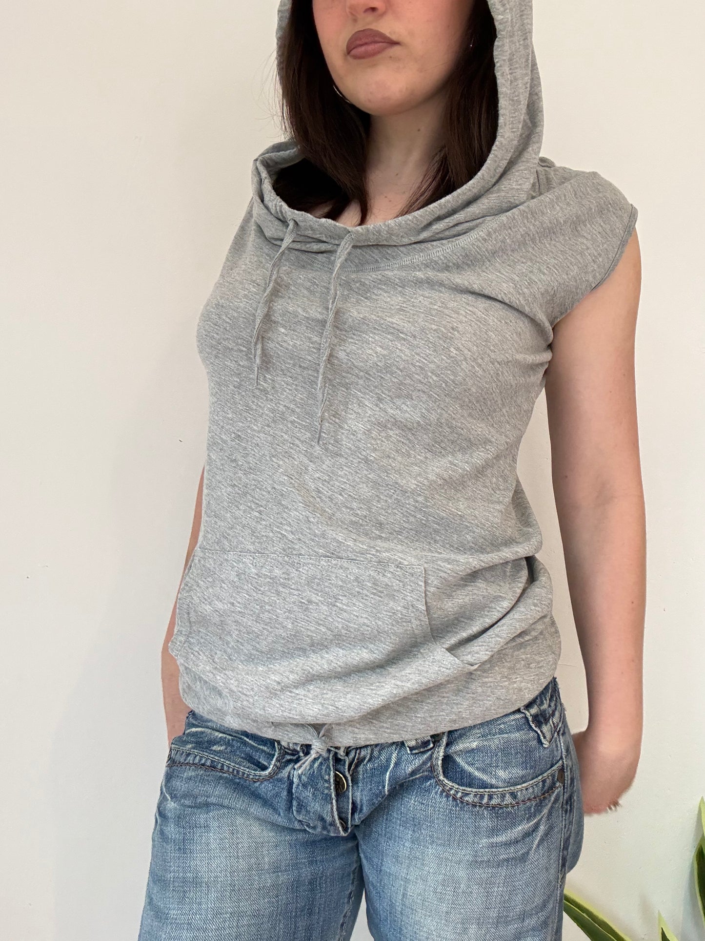Bench grey hooded short sleeve top