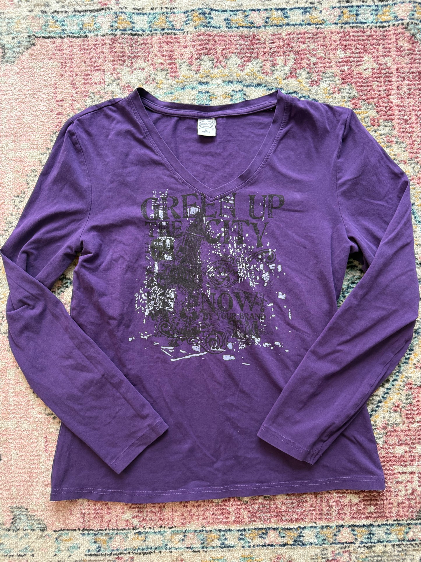 Vintage purple graphic long sleeve top