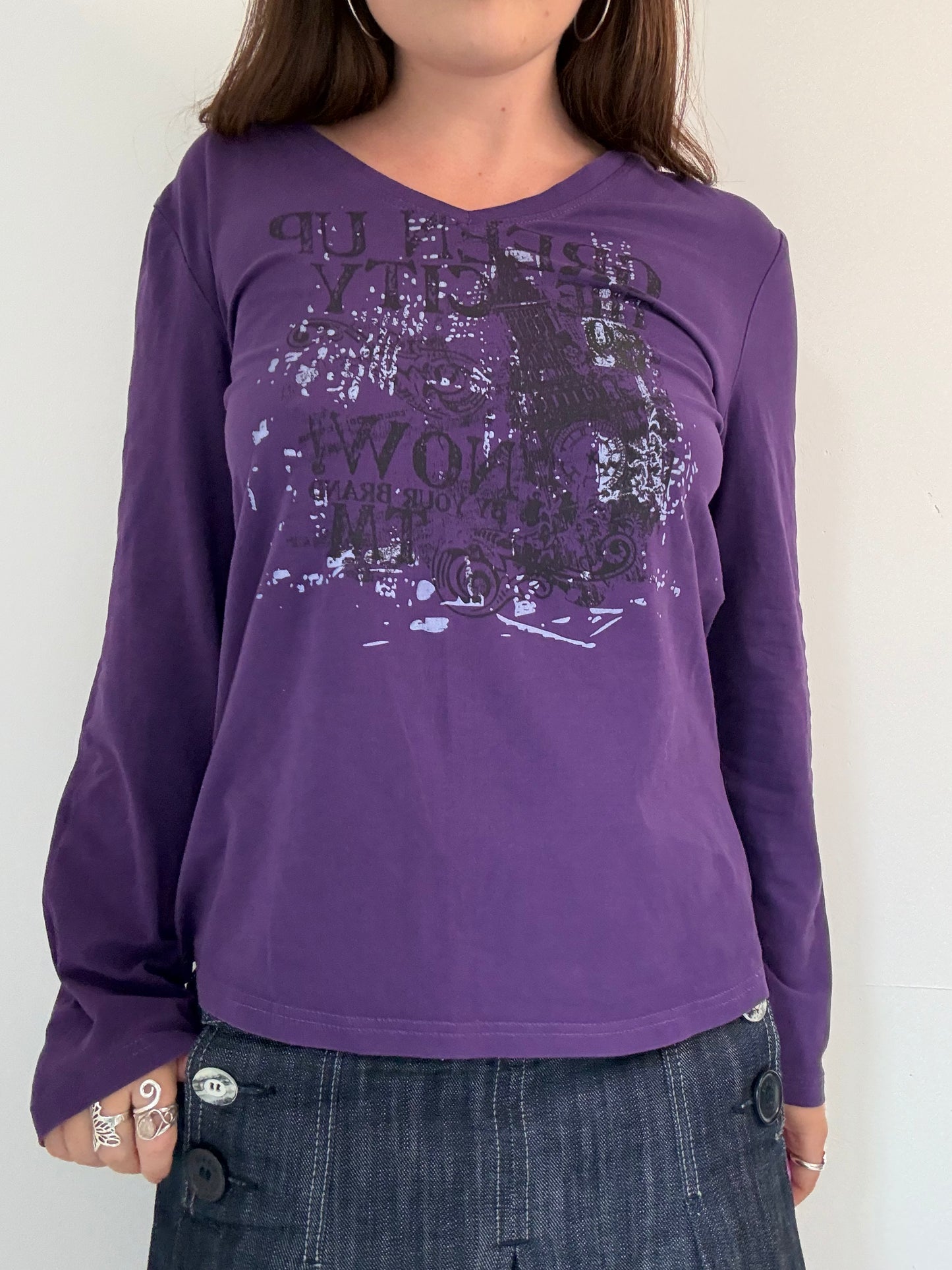 Vintage purple graphic long sleeve top