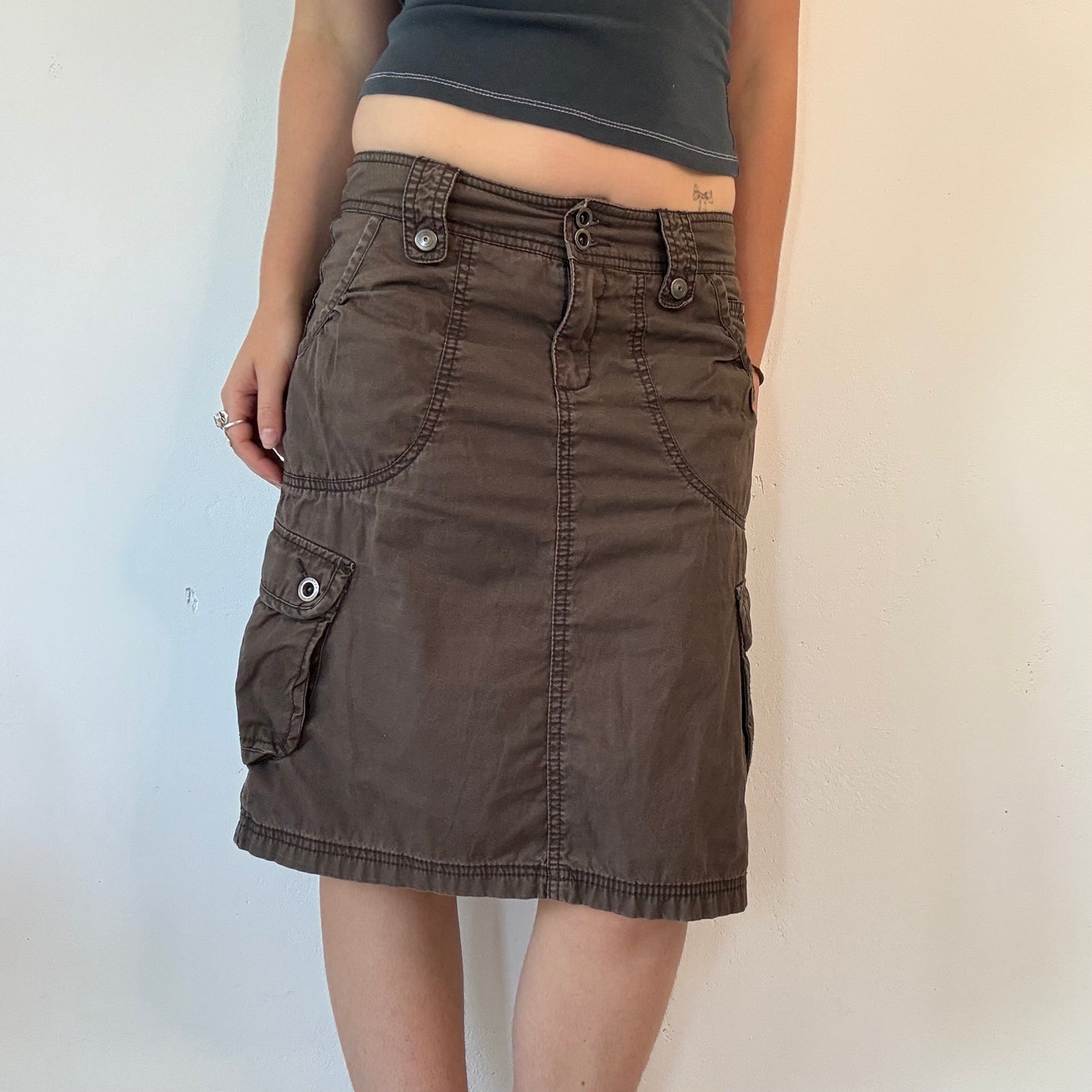 Vintage brown cargo low rise midi skirt