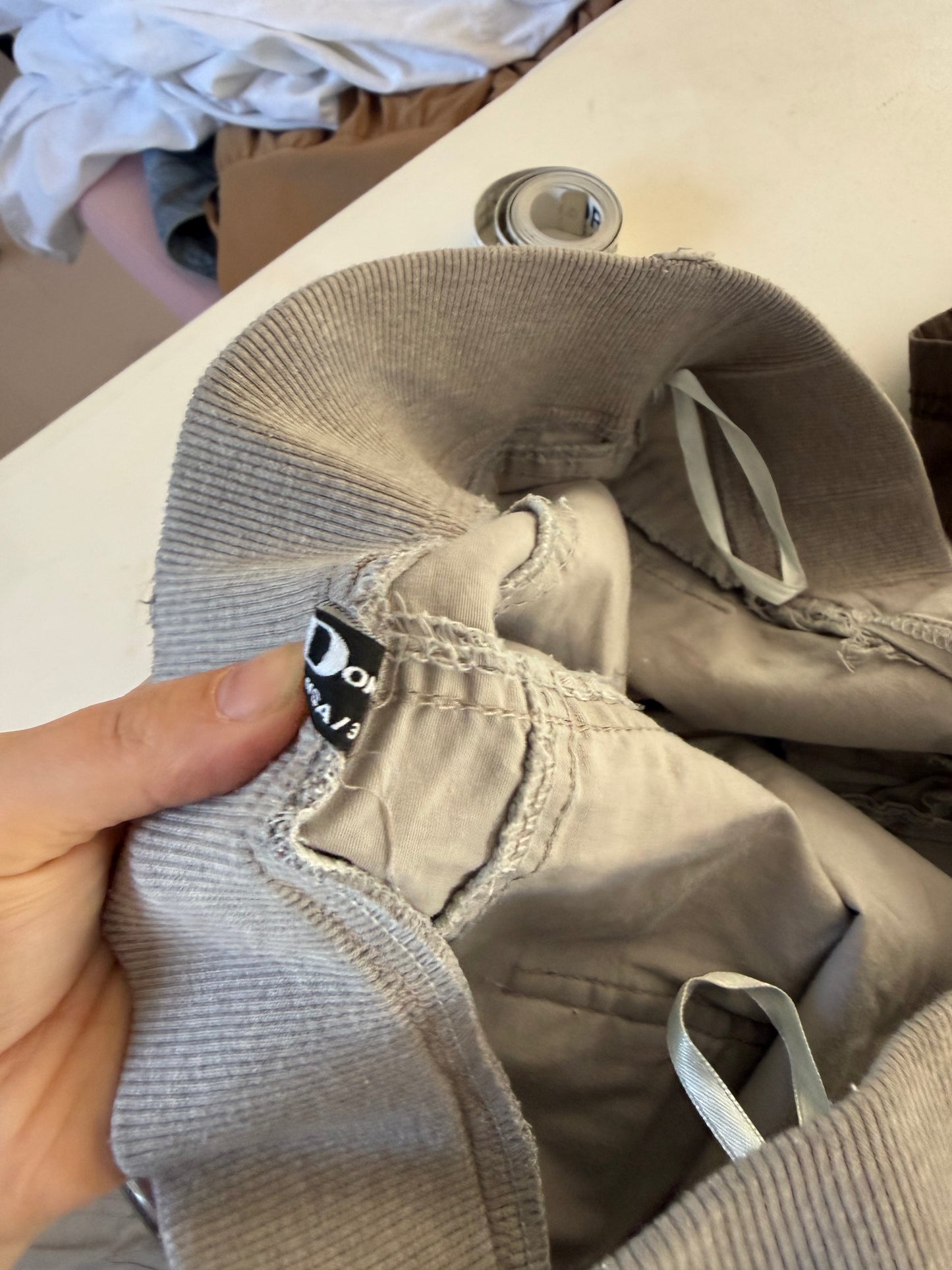 Grey low rise cargo skirt