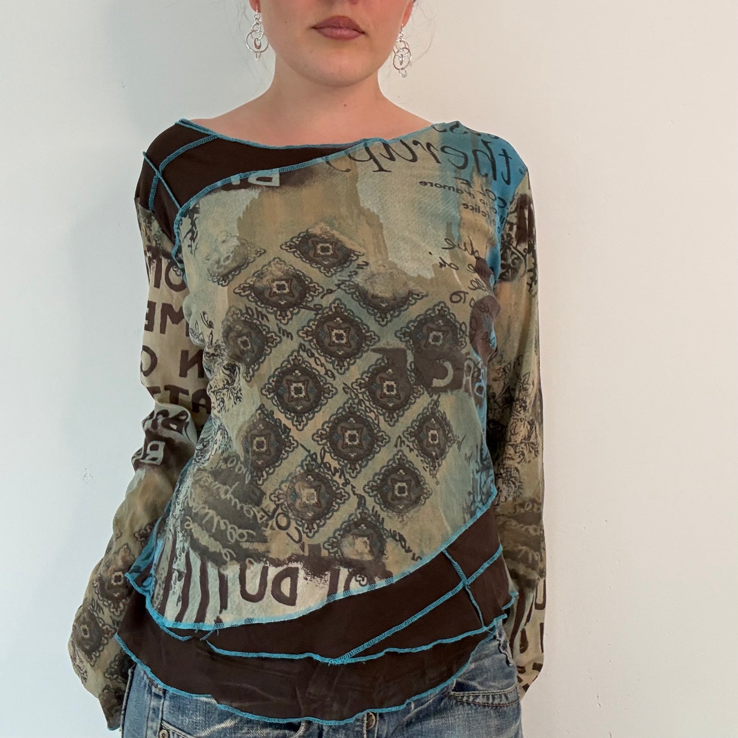 Y2k mesh graphic long sleeve top