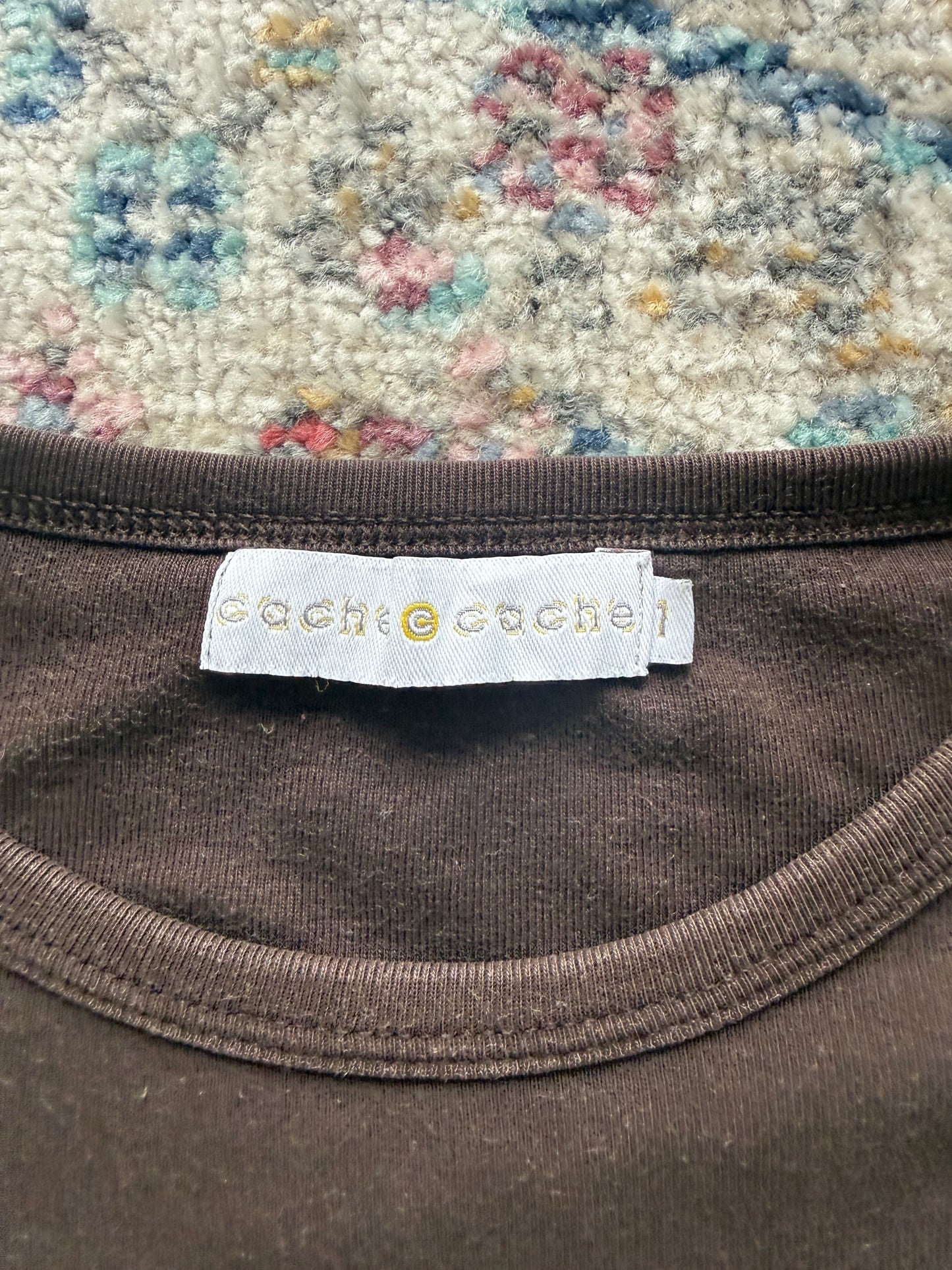 Vintage cache cache brown graphic long sleeve top