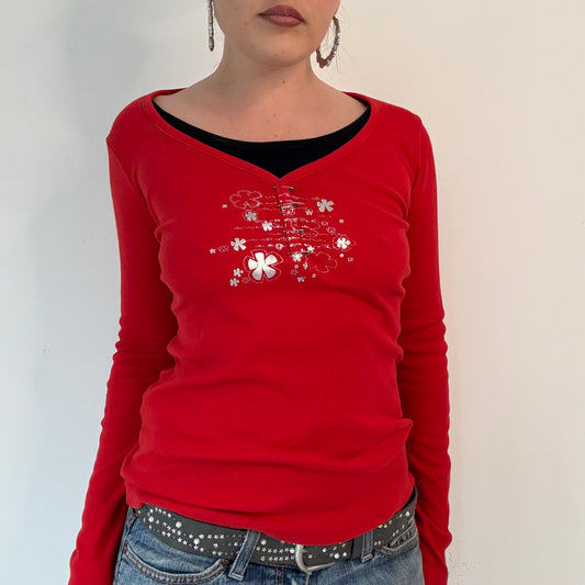 Vintage cache cache red graphic long sleeve top