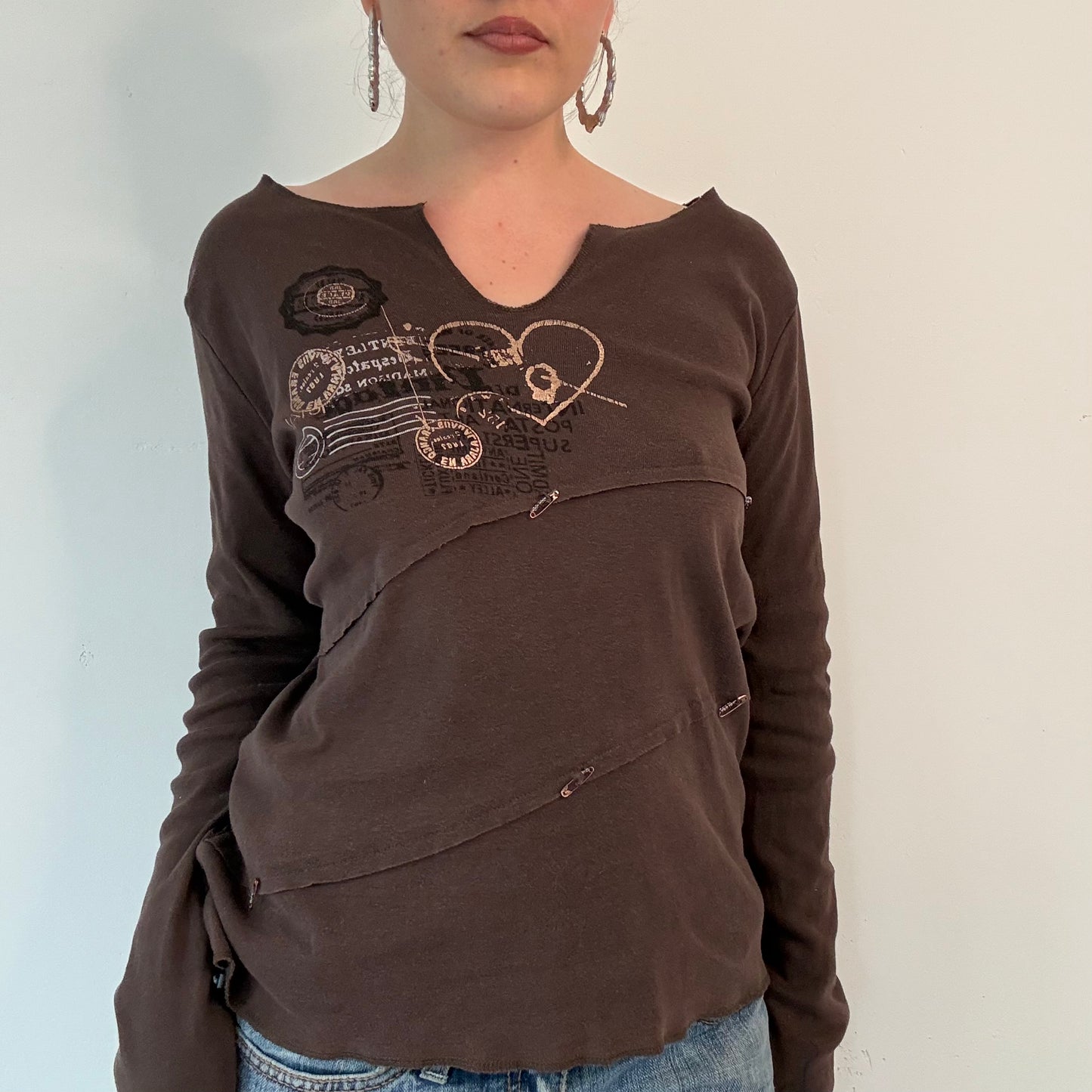 Vintage cache cache brown graphic long sleeve top