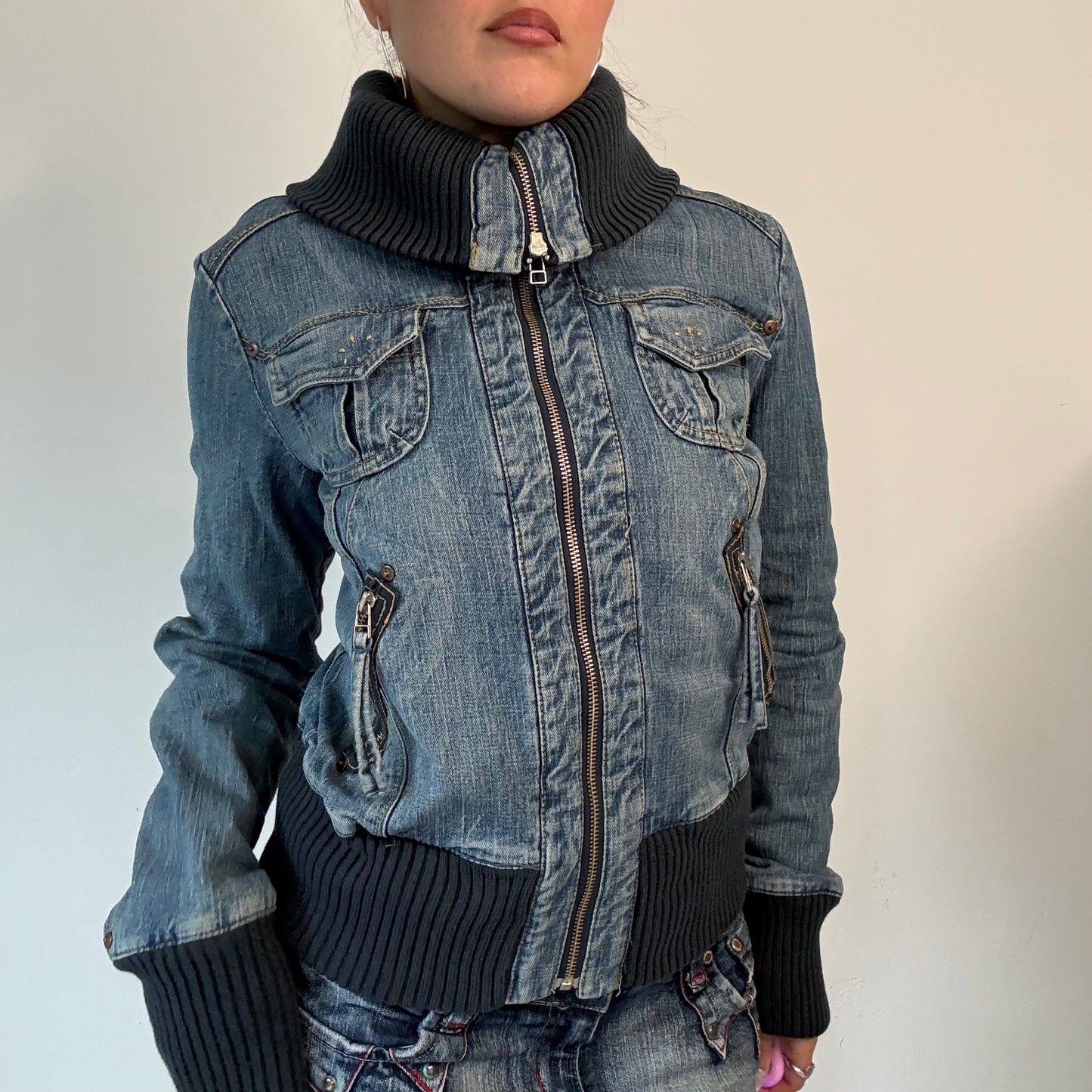 Y2K Denim Jacket with Ribbed Collar and sleeves
