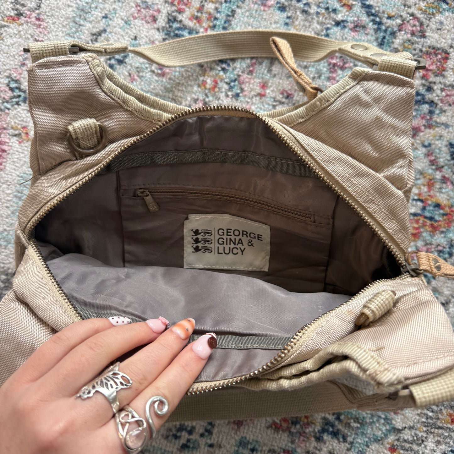 GGL beige mini shoulder bag with silver details
