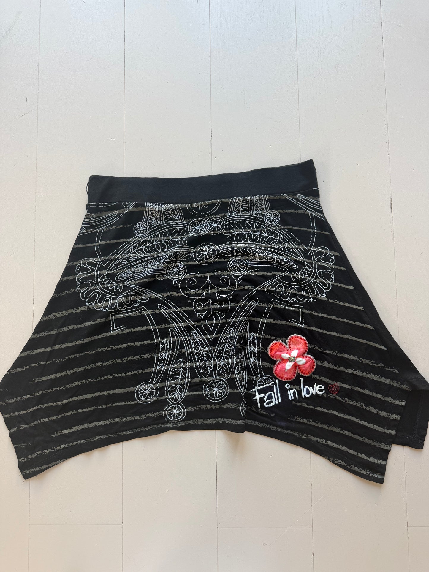 Desigual graphic low rise flowy midi skirt